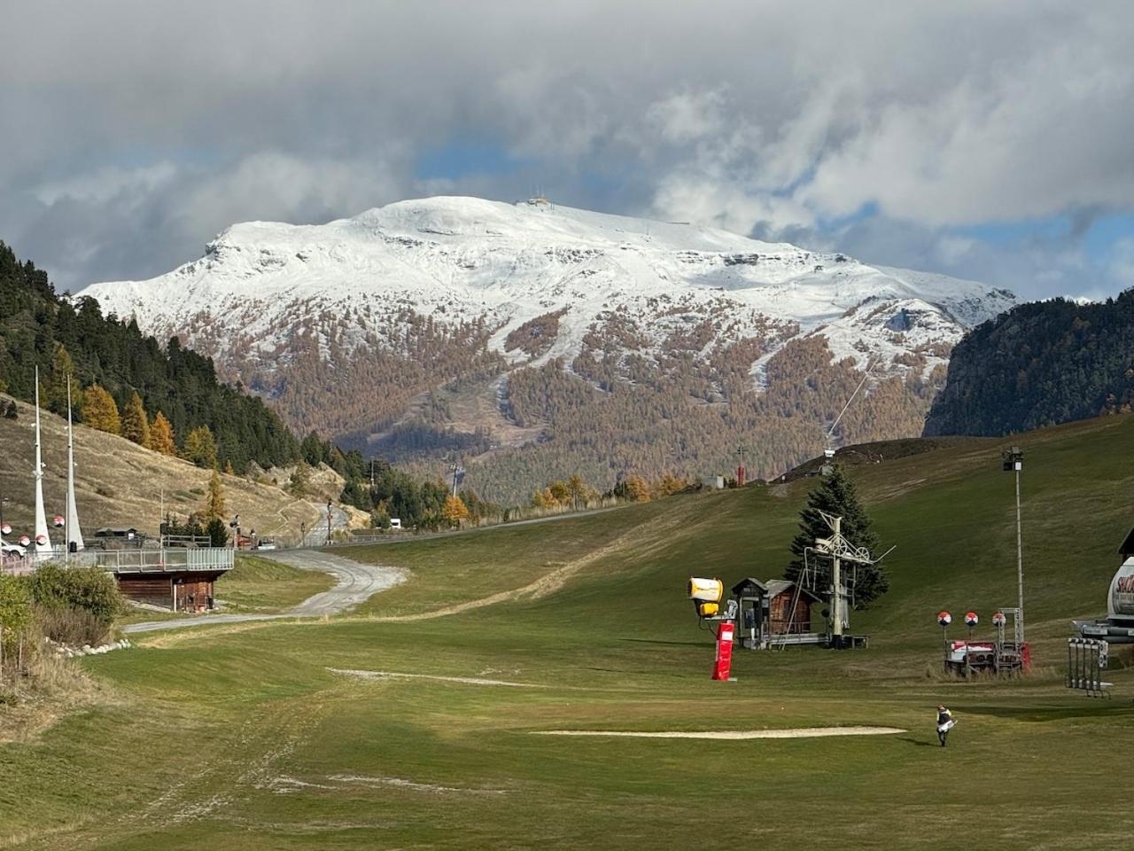 Studio Les Chalmettes 4 Personnes Au Pied Des Pistes Wifi - Balcon - Parking Монженевр Экстерьер фото